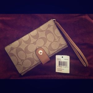 New Coach Wallet (Jax)